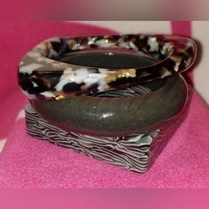 Sassy Jones Zaria Bangle Stack - Chocolate Pearl